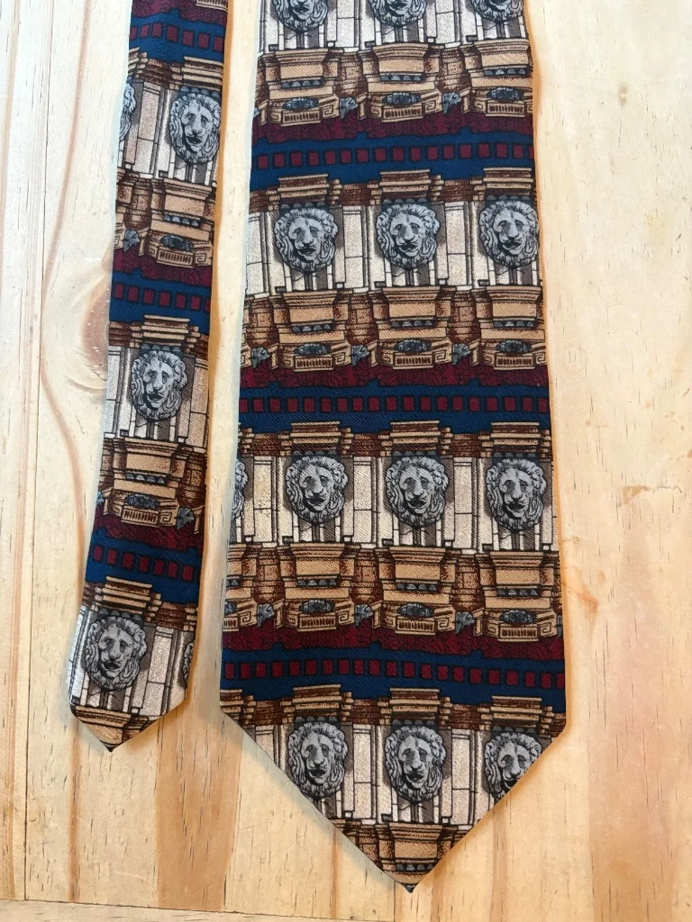 Vintage UNICEF x The Museum Company Silk Tie Stone Lions Architectural Print